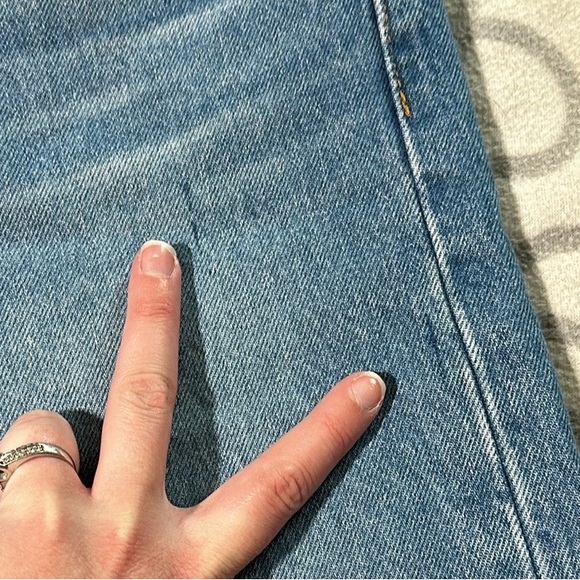 Levi’s Wedgie Jeans - Picture 3 of 7